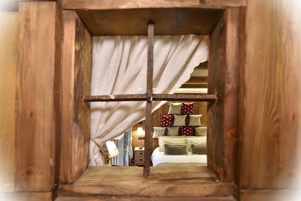 Hotel La Rouja Champoluc Kültér fotó