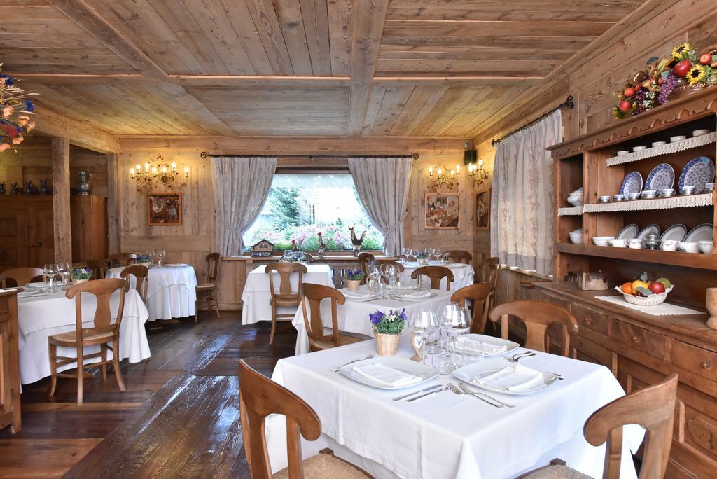 Hotel La Rouja Champoluc Kültér fotó