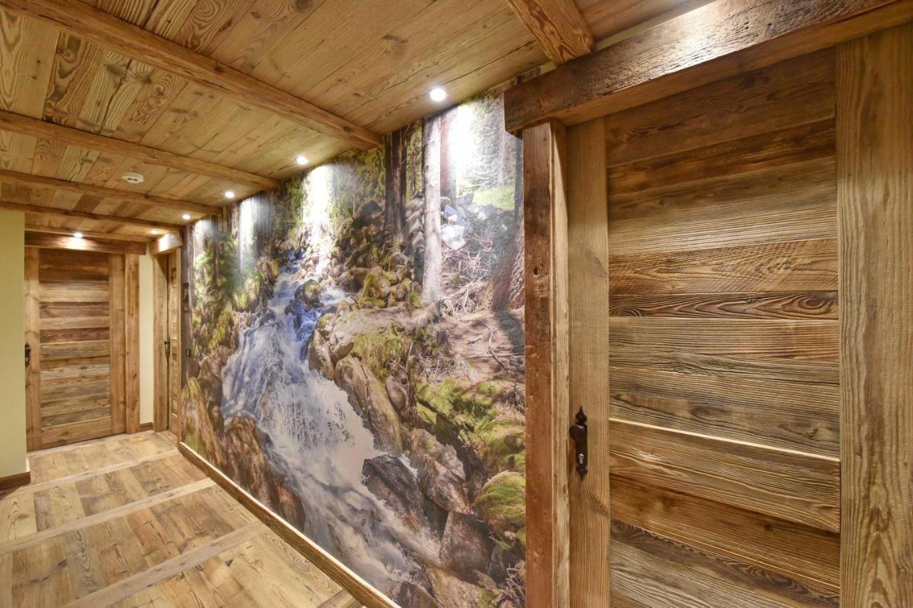 Hotel La Rouja Champoluc Kültér fotó